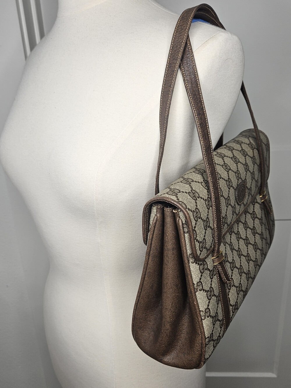 Authentic Vintage 80s Gucci GG Supreme Monogram Portfolio Hand Shoulder Bag